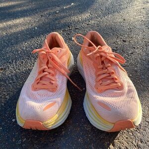 Great condition HOKA Bondi 8 sneakers